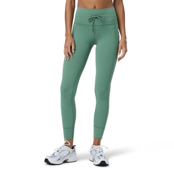 On Body Image of color Hedge Green