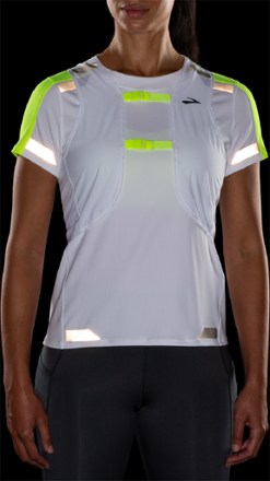 Brooks Run Visible Convertible Jacket - Women's 10