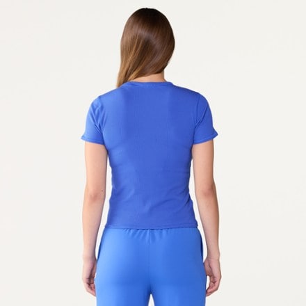 Vuori Pose Fitted Long T-Shirt - Women's 4