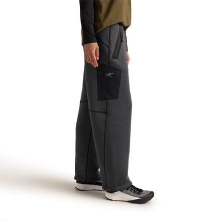 Arc'teryx Covert Pants - Women's 4