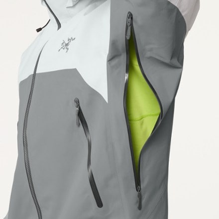 Arc'teryx Beta AR Jacket - Men's 6