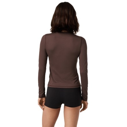 Vuori Long-Sleeve Lux Crew T-Shirt - Women's 2