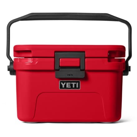 YETI Roadie 8 Hard Cooler 1