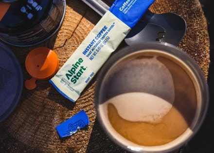 Alpine Start Instant Coconut Creamer Latte - Package of 5 7