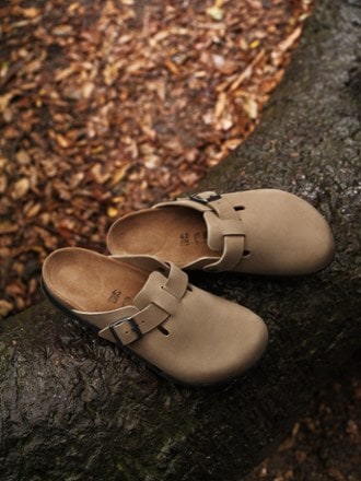 Birkenstock Boston Crosstown Clogs - Men's 9