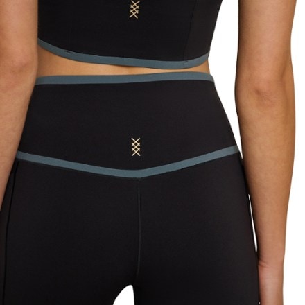 RHONE Instinct Contrast Leggings - Women's 5