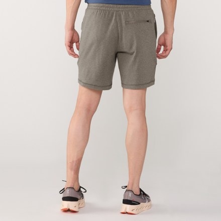 Vuori Ponto Shorts - Men's 2