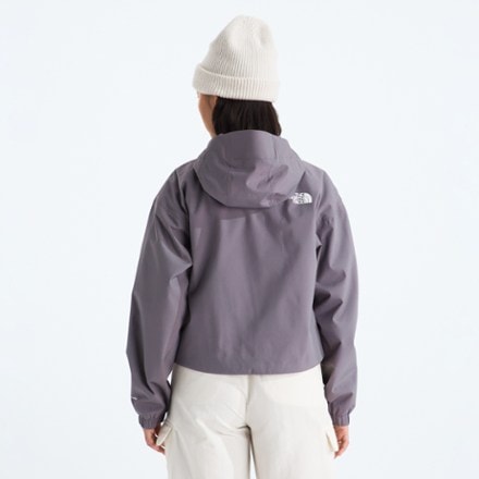 The North Face Quest Mono Cropped Jacket - Women's 1