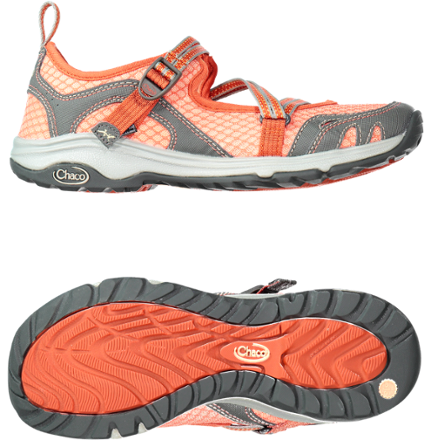 chaco outcross evo mary jane water shoes