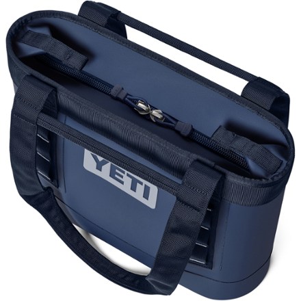 YETI Camino 12 Zip Carryall 3