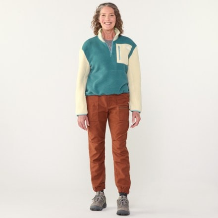 The North Face Yumiori Quarter-Zip Pullover - Women's 3