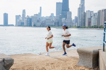 Location Image for Aero Glide 4 Road-Running Shoes - Women's