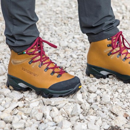 Zamberlan Vioz Lux GTX RR Hiking Boots - Women's 10