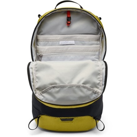 Mountain Hardwear Field Day 16 L Pack 4