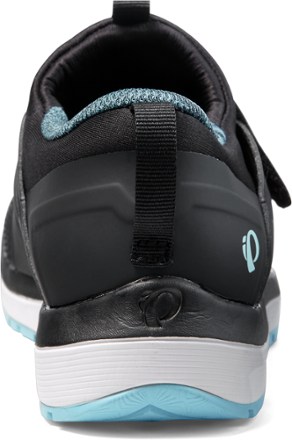 PEARL iZUMi Vesta Studio Bike Shoes - Women's - Black 3