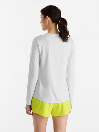 Arc'teryx Taema Crew Long-Sleeve Shirt - Women's 2