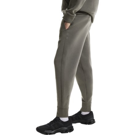 On Focus Tech Sweatpants - Men's 4