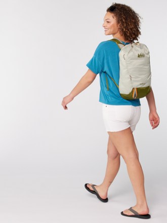 REI Co-op Flash 18 Pack - Pride Graphic Edition 4