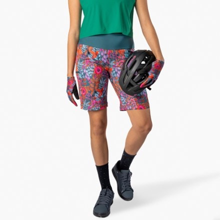 SHREDLY Limitless 11" Stretch Waistband High-Rise Bike Shorts - Women's 1