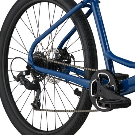 Cannondale Adventure 2 Bike 3