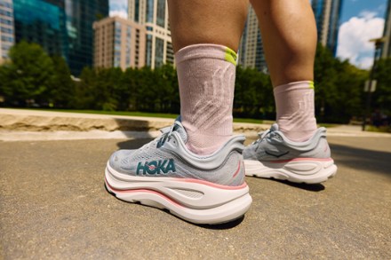 Location Image for Bondi 9 Road-Running Shoes - Women's