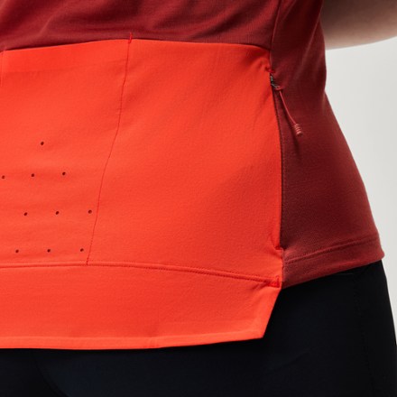 Endura GV500 Cycling Jersey - Women's 6