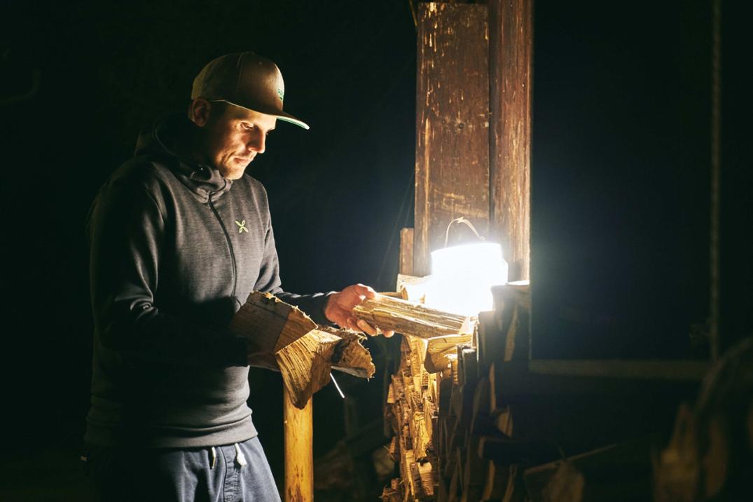Location Image for Luci Original Clear 2.0 Inflatable Solar Lantern