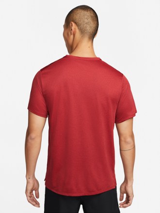 Nike Miler Shirt - Men's 2