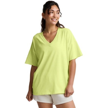 Beyond Yoga Better Than Ever Oversize V-Neck Shirt - Women's 0