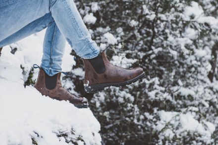 blundstone boots rei