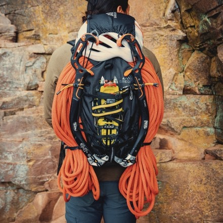 Gregory Alpinisto 25 Pack 2