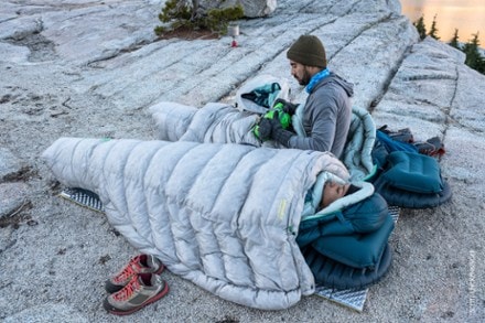 Therm-a-Rest Vesper Down Quilt 20 10