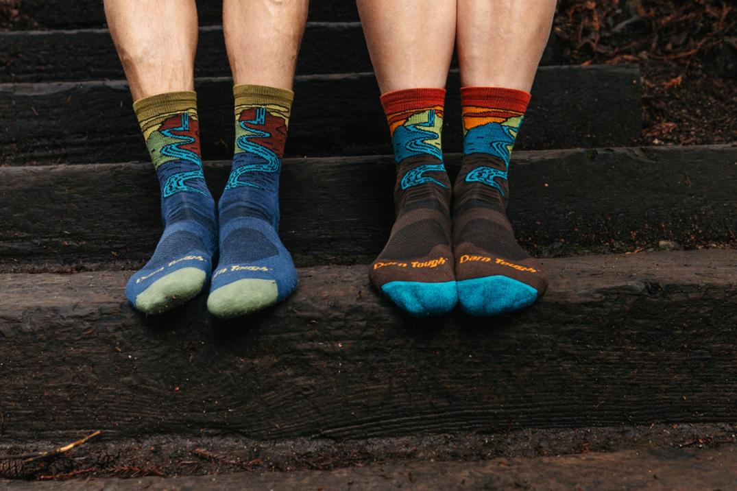 Location Image for Chasing Waterfalls Micro Crew Socks - Men's