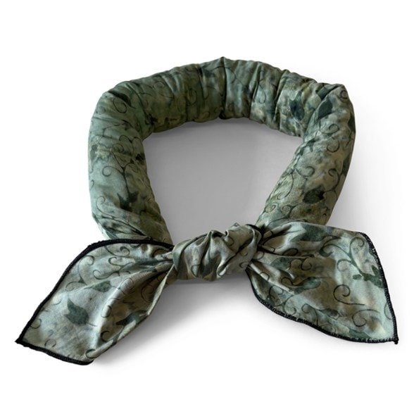 Product Image of color Moss Swirly Vine