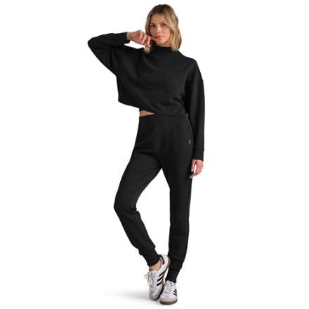 RHONE DreamGlow Tapered-Leg Pants - Women's 3