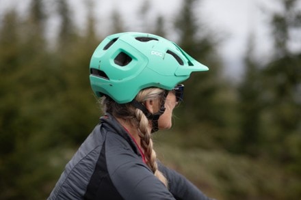 Poc axion shop spin bike helmet