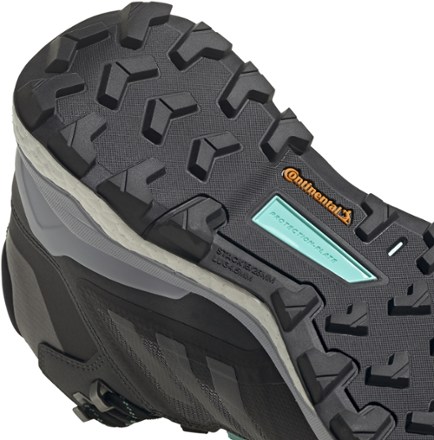 adidas Terrex Skychaser 2 Mid GORE-TEX Hiking Boots - Women's 6