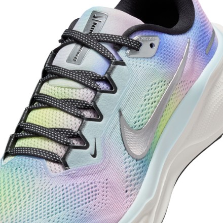 Nike Pegasus 41 Road-Running Shoes - Women's 6
