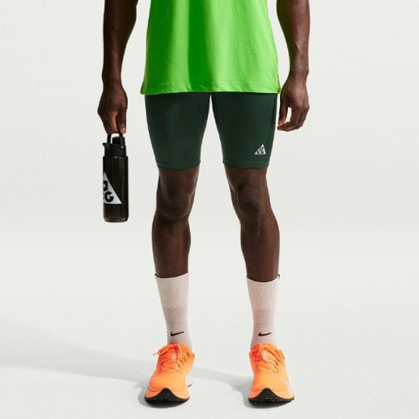 On Body Image of color Fir/Reflective Black