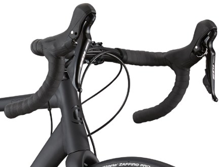 Cannondale CAAD13 Disc 105 Bike 9