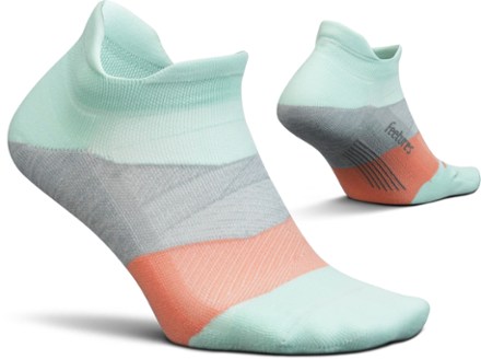 Feetures Elite Light Cushion No-Show Tab Socks 1