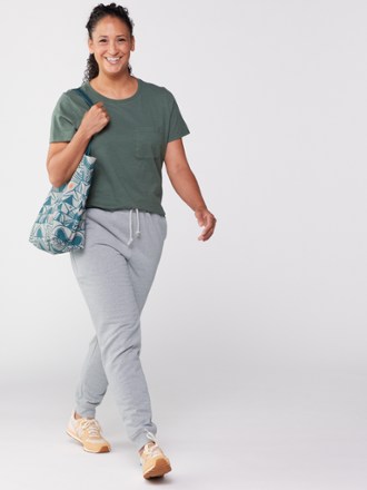 The North Face Heritage Patch Jogger Pants - Women's 3