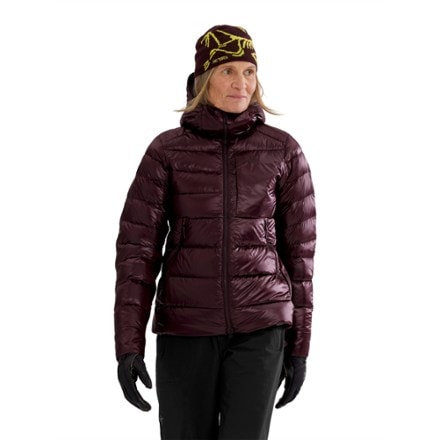Arc'teryx Cerium SV Down Hoody - Women's 1