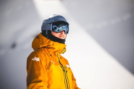 Location Image for I/O MAG XL ChromaPop Snow Goggles with gogglesoc