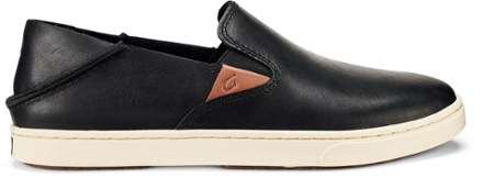 olukai pehuea leather black