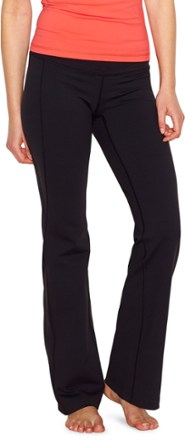 lucy yoga pants with pockets