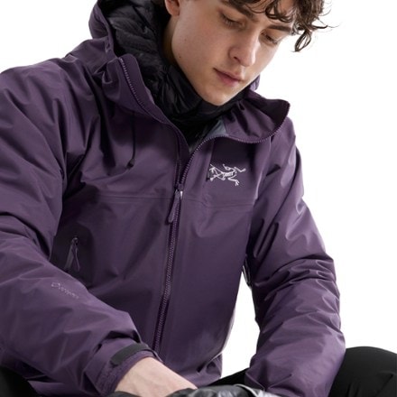 Arc'teryx Beta SL Jacket - Men's 7