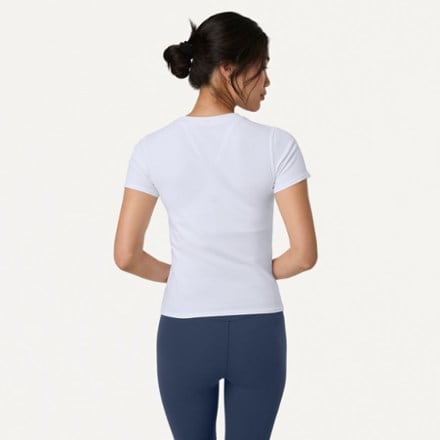 Vuori Pose Fitted Long T-Shirt - Women's 2