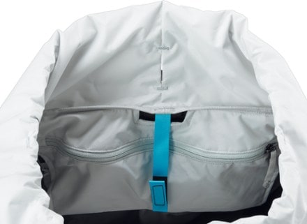 Arc'teryx Mantis 30 Pack 9
