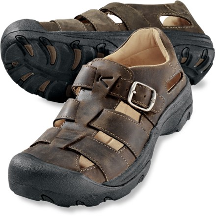 keen fisherman sandals